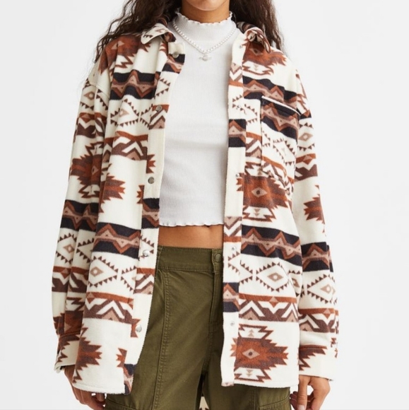 Western Shacket - Picture 2 of 4